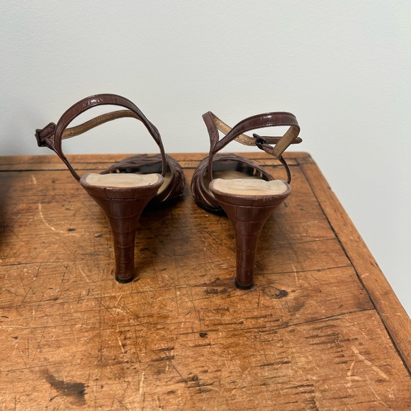 Stuart Weitzman Stunning Brown High Heels leather, Open Toe with strap, - Picture 3 of 4